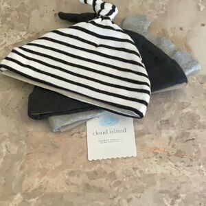 CLOUD ISLAND Three Pack 0-6 M Baby Hats